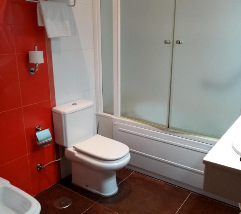 Photo of Bathroom in Candas