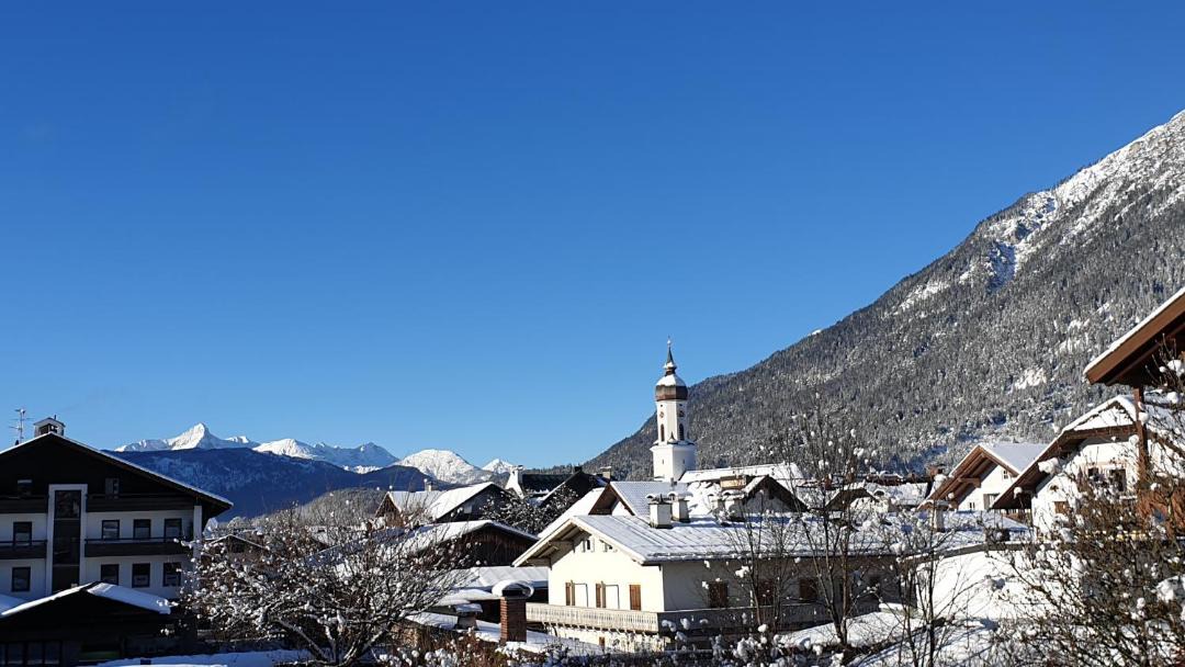 Photo of Buildings in Garmisch-Partenkirchen