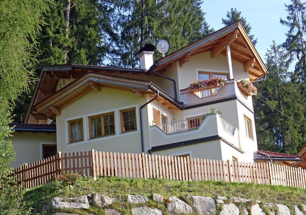 Photo of Others in Rohrberg