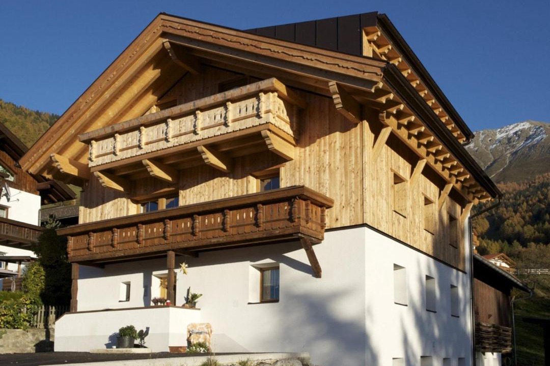 Photo of Buildings in Fendels