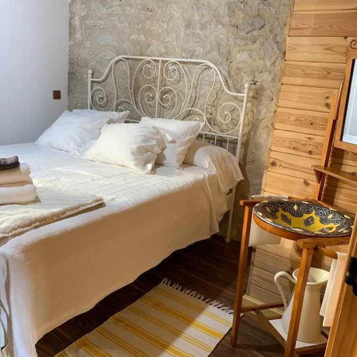 Photo of Bedroom in Encio