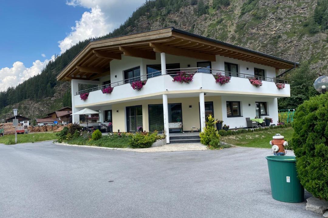 Photo of Buildings in Unterlaengenfeld