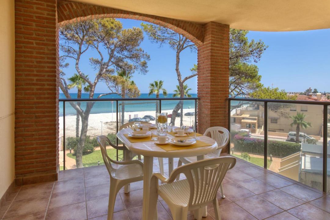 Photo of Patio Balcony in Almadrava Beach
