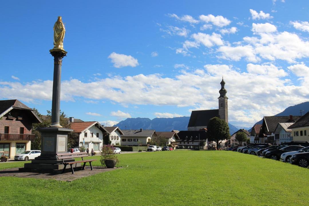 Photo of Buildings in Aufham
