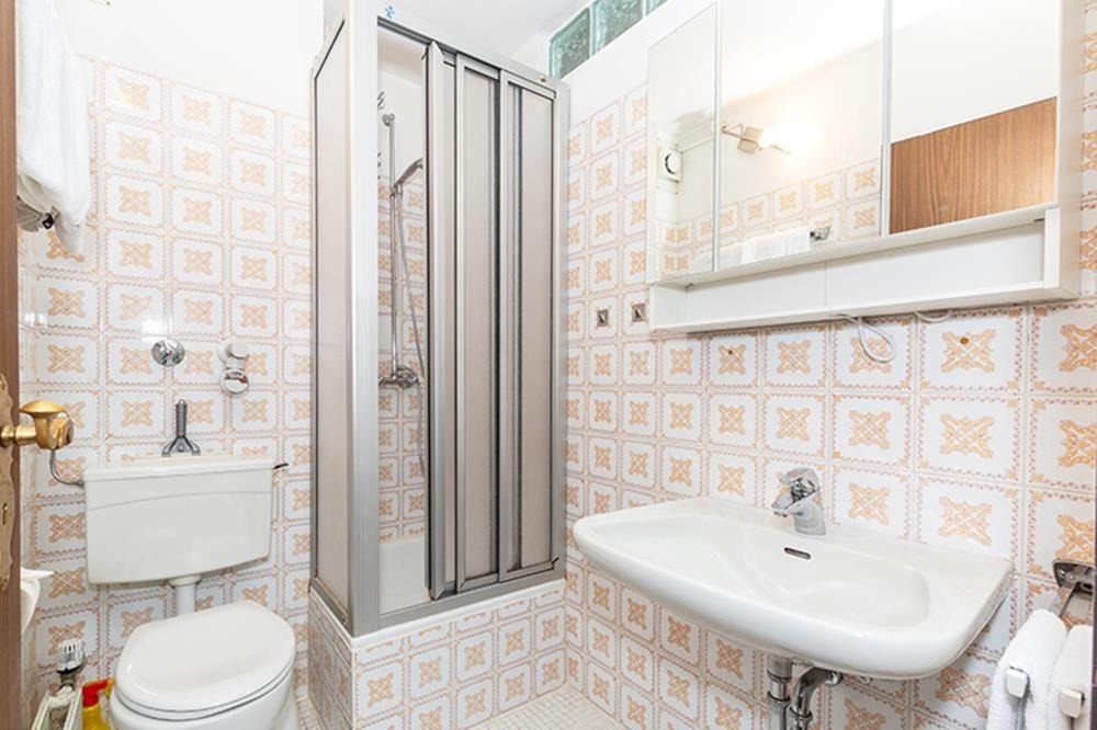 Photo of Bathroom in Groissenbach