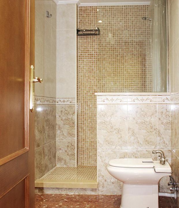 Photo of Bathroom in Mora de Rubielos