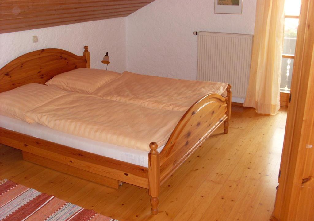 Photo of Bedroom in Meisham