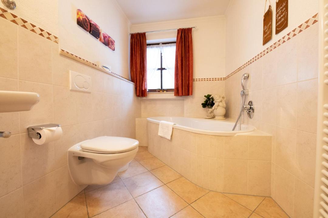 Photo of Bathroom in Untergrainau