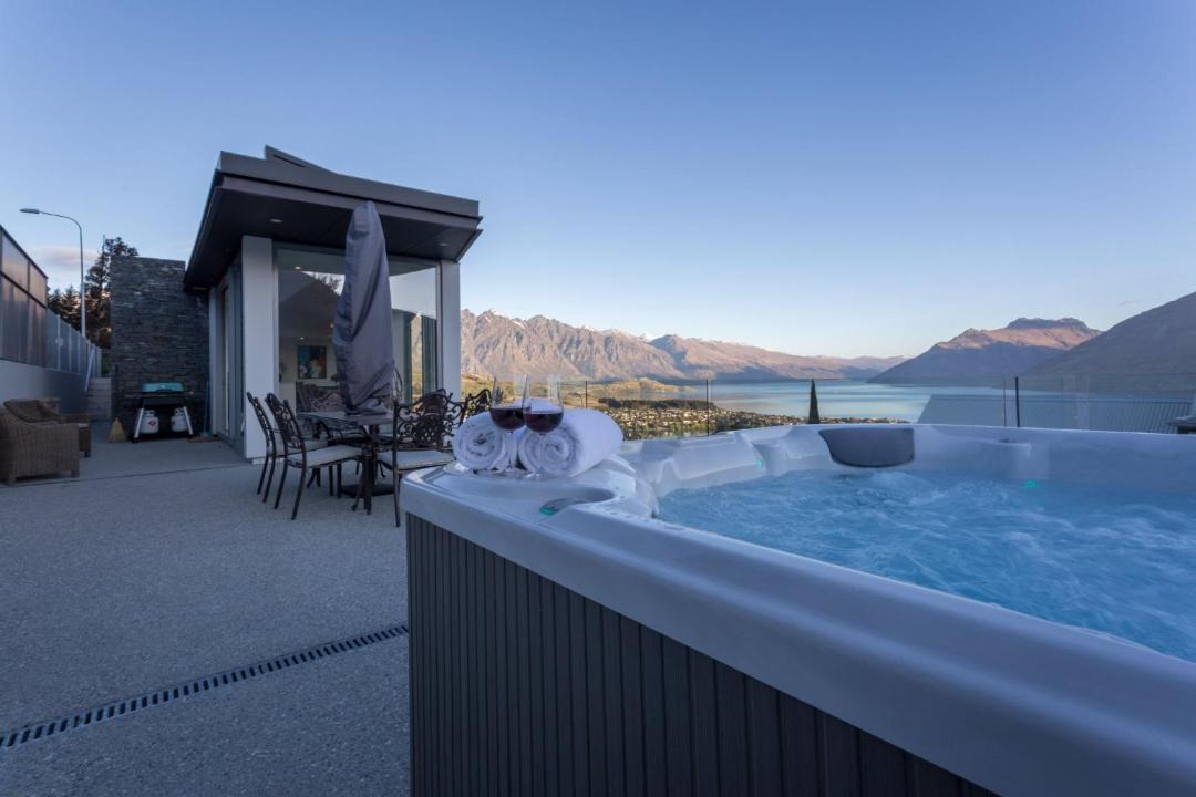 Photo of Others in Queenstown