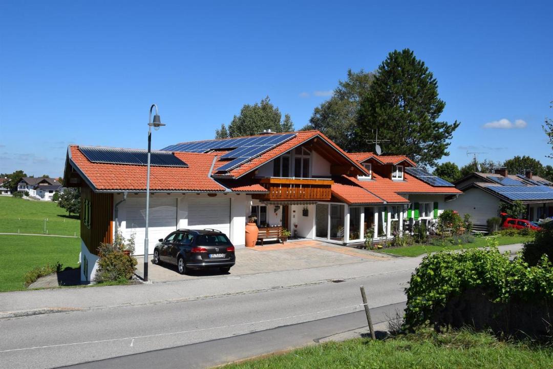 Photo of Buildings in Seeg