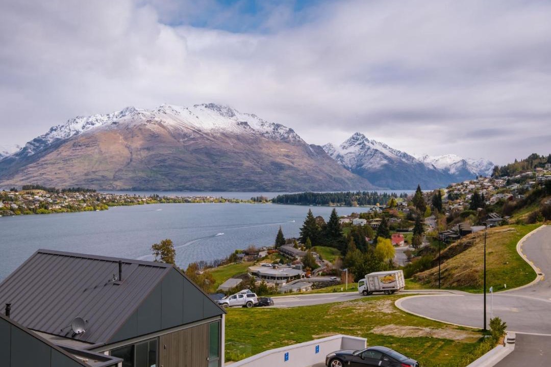 Photo of Others in Queenstown