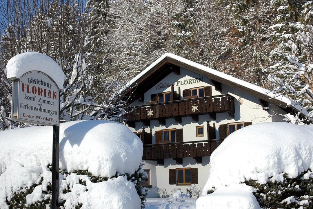 Photo of Buildings in Untergrainau