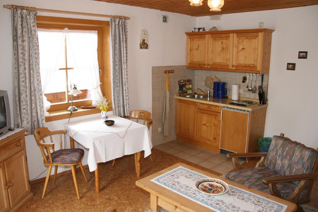 Photo of Livingroom in Ettenhausen
