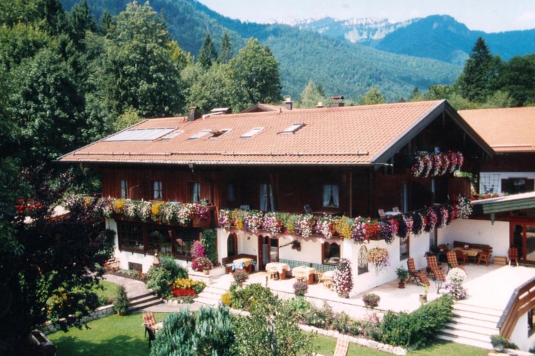 Photo of Others in Ettenhausen