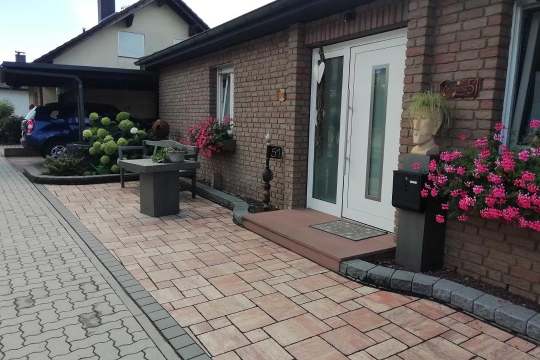 Photo of Others in Momlingen
