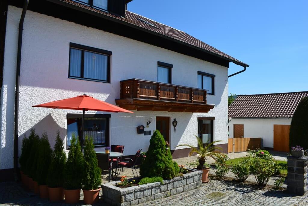 Photo of Buildings in Thurmansbang