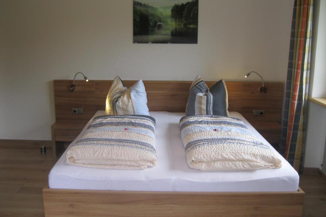 Photo of Bedroom in Kapfing