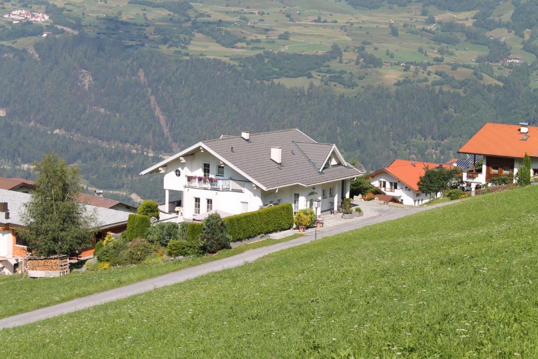 Photo of Buildings in Fendels