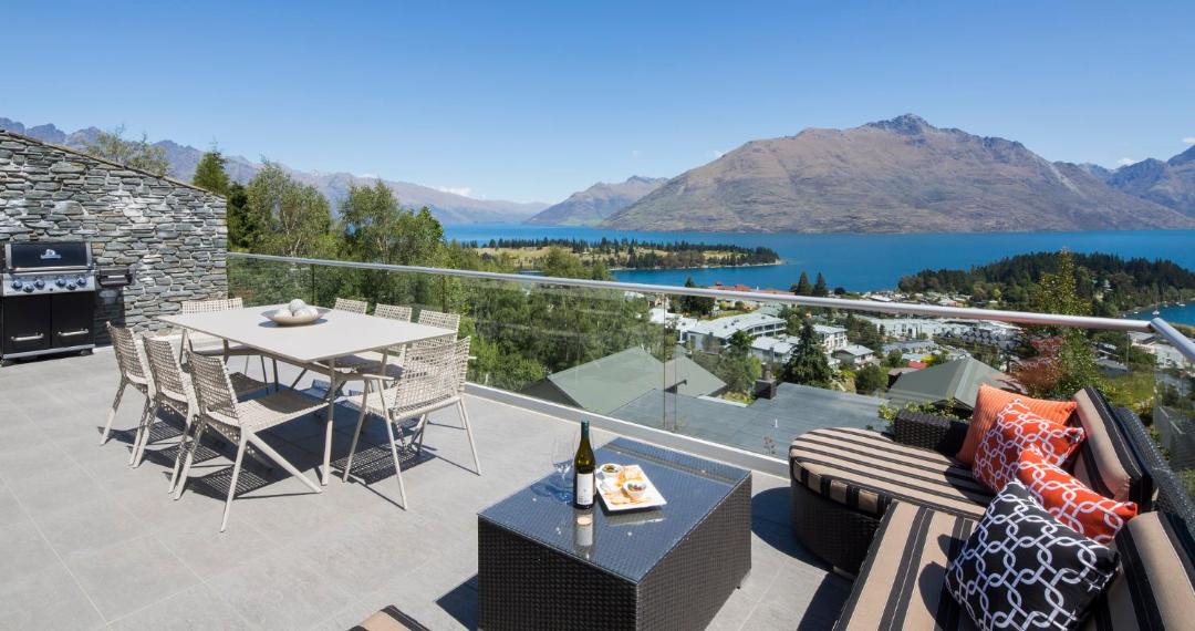 Photo of Patio Balcony in Queenstown City Centre