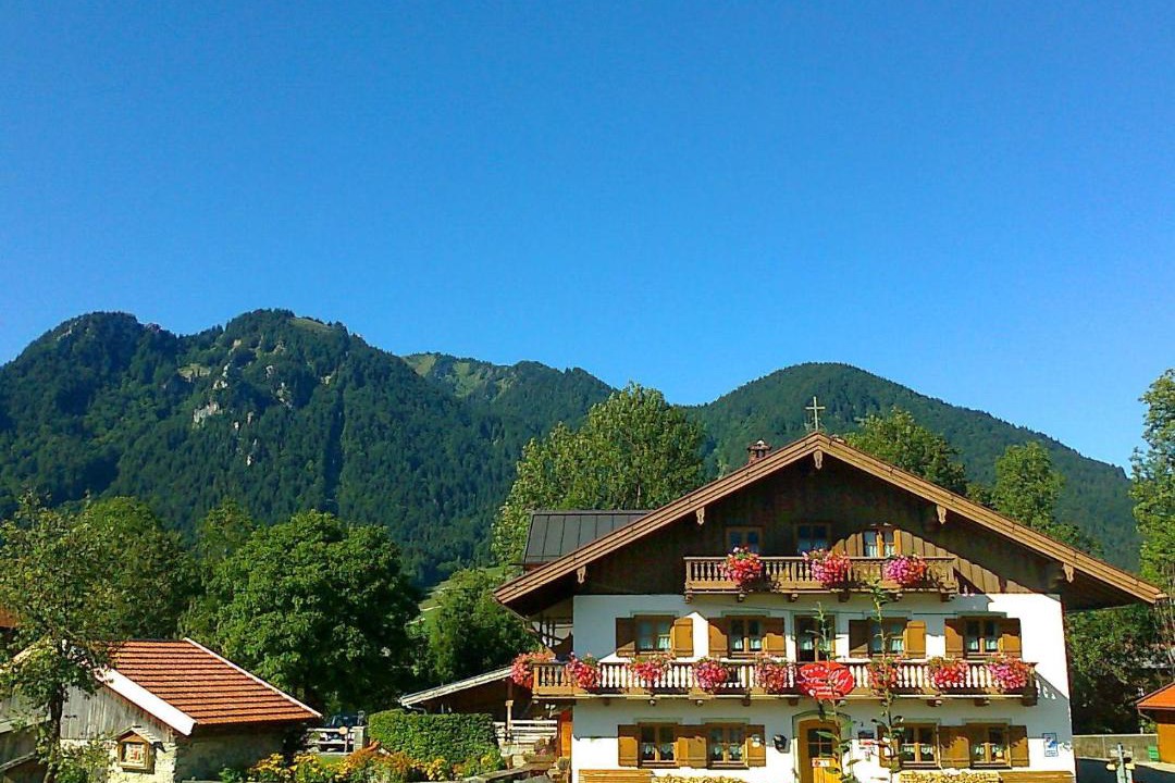 Photo of Buildings in Gilgenhofe