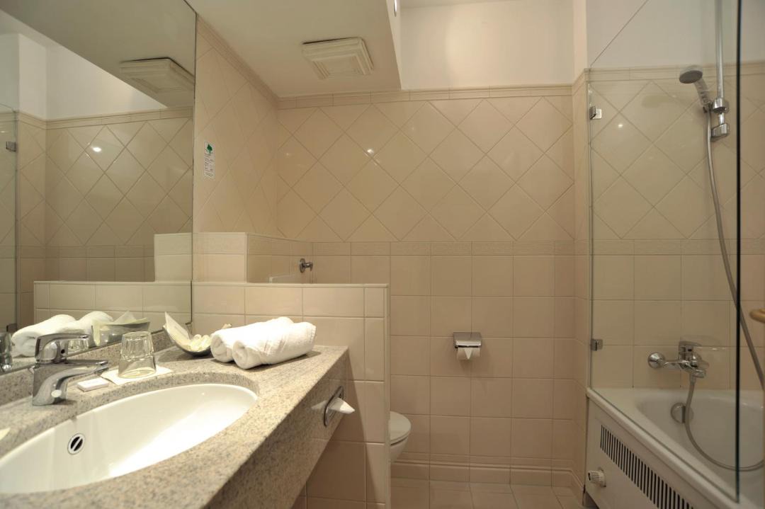 Photo of Bathroom in Eching