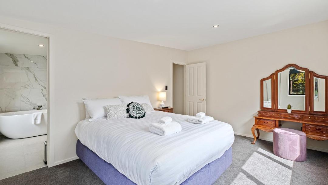 Photo of Bedroom in Queenstown City Centre
