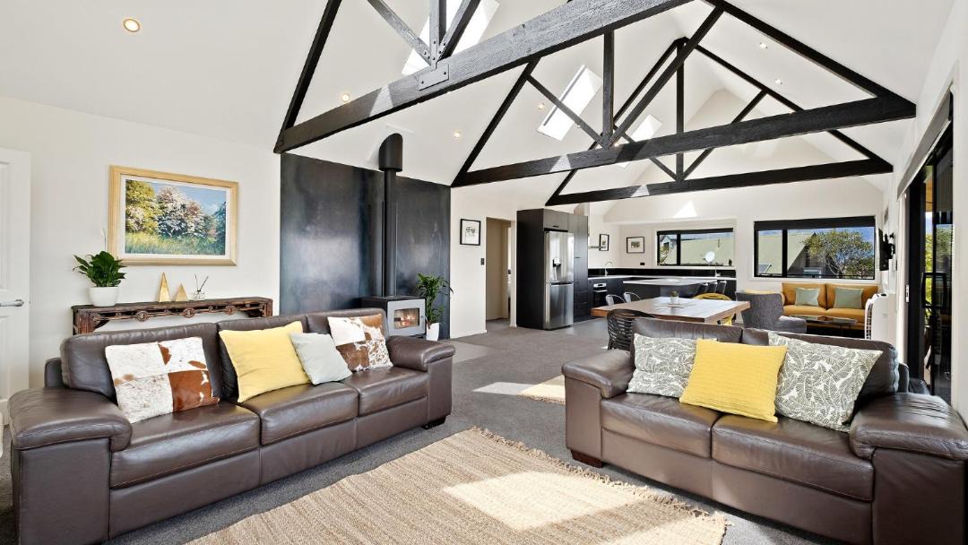Photo of Livingroom in Queenstown City Centre