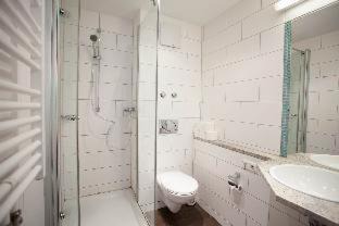 Photo of Bathroom in Ludwigsvorstadt-Kliniken