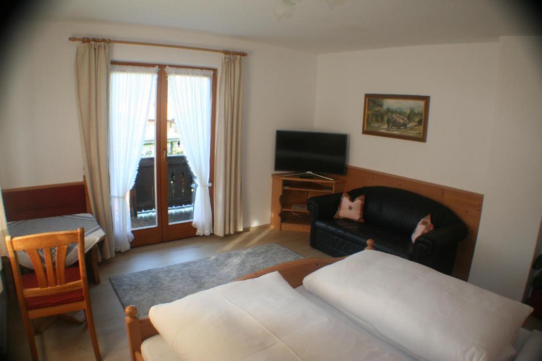 Photo of Others in Entfelden