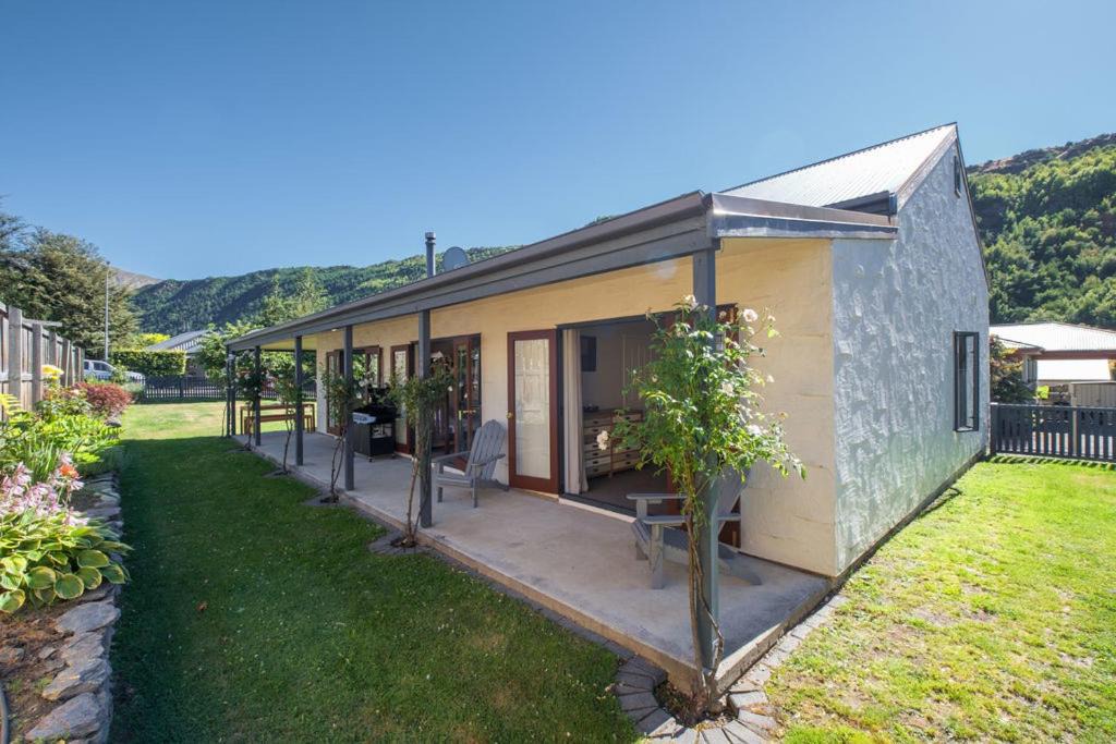 Photo of Buildings in Arrowtown