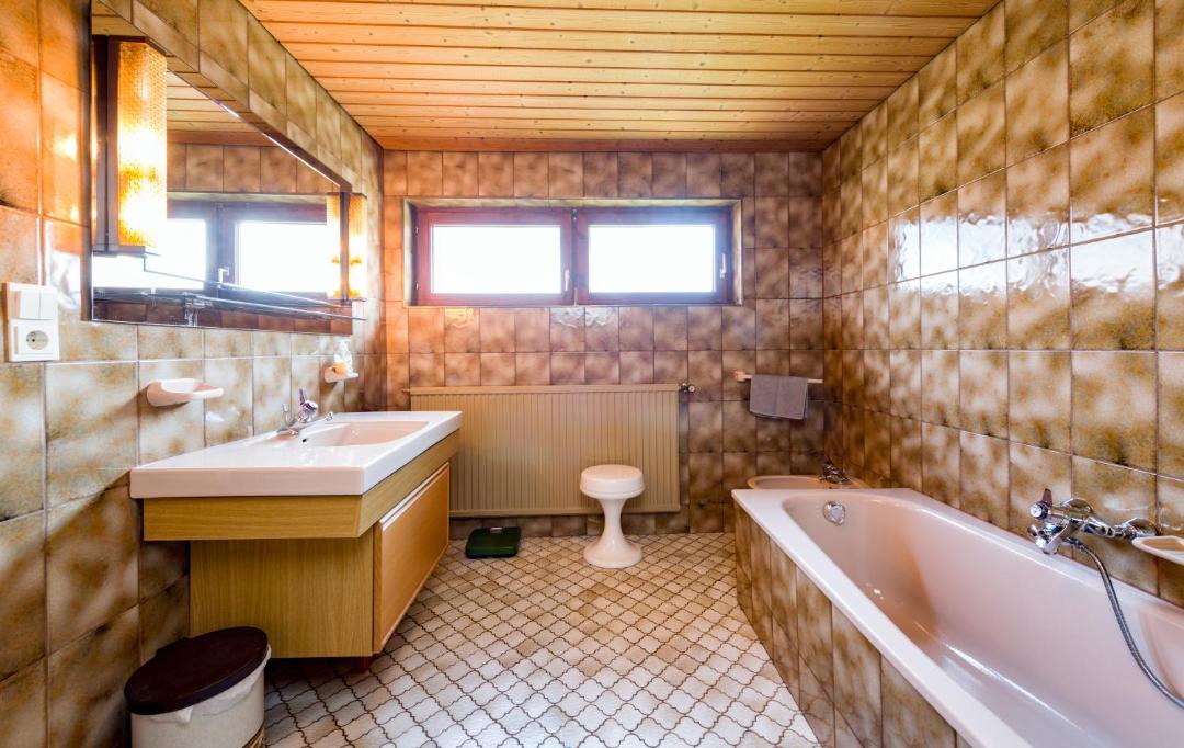 Photo of Bathroom in Reutte