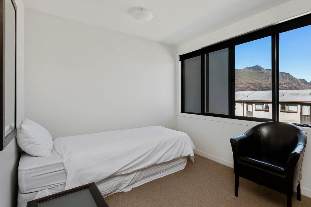 Photo of Bedroom in Queenstown