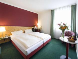 Photo of Bedroom in Hof