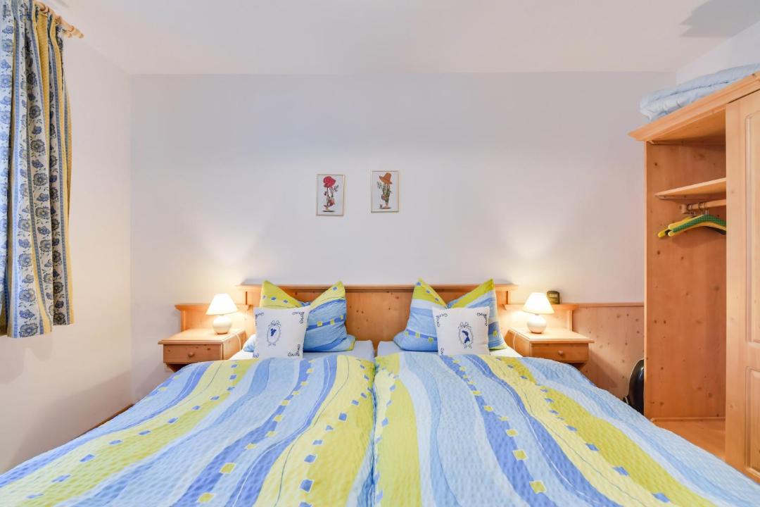 Photo of Bedroom in Eck
