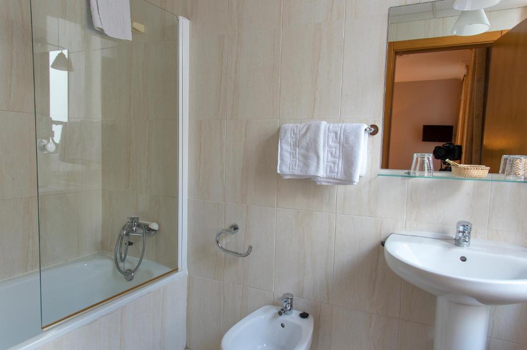 Photo of Bathroom in Plaza Mayor