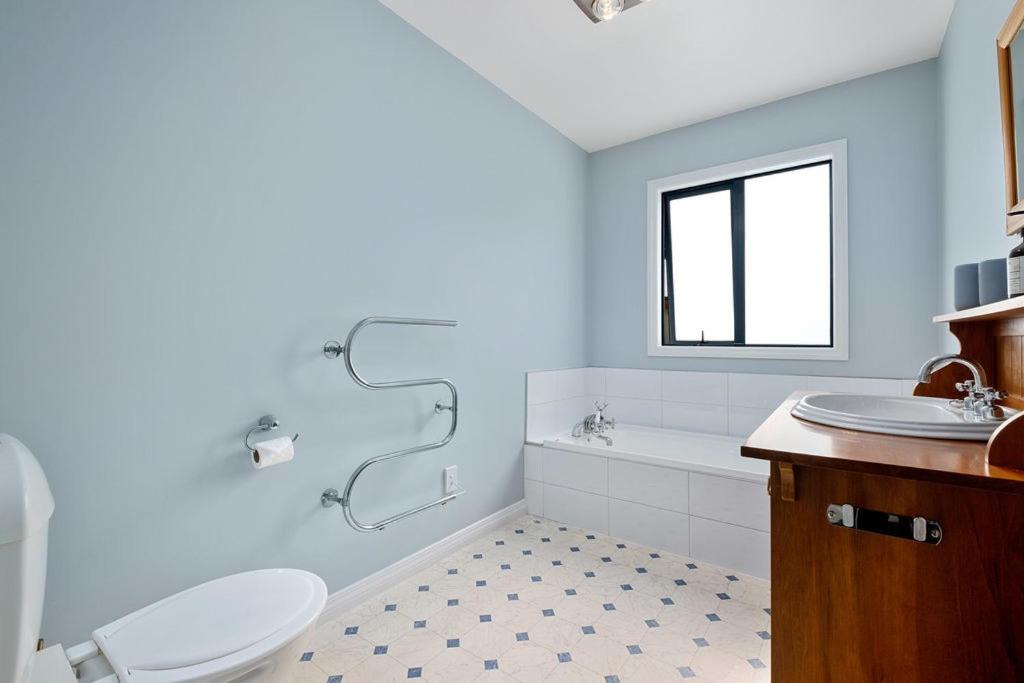 Photo of Bathroom in Arrowtown