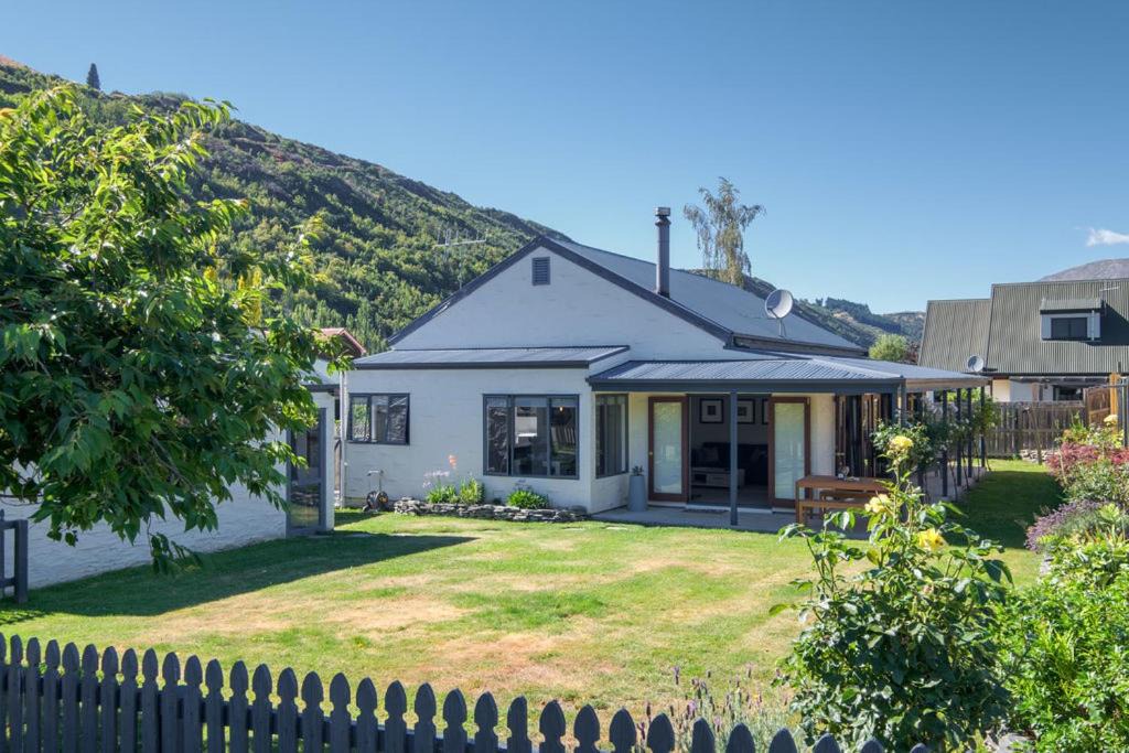 Photo of Buildings in Arrowtown