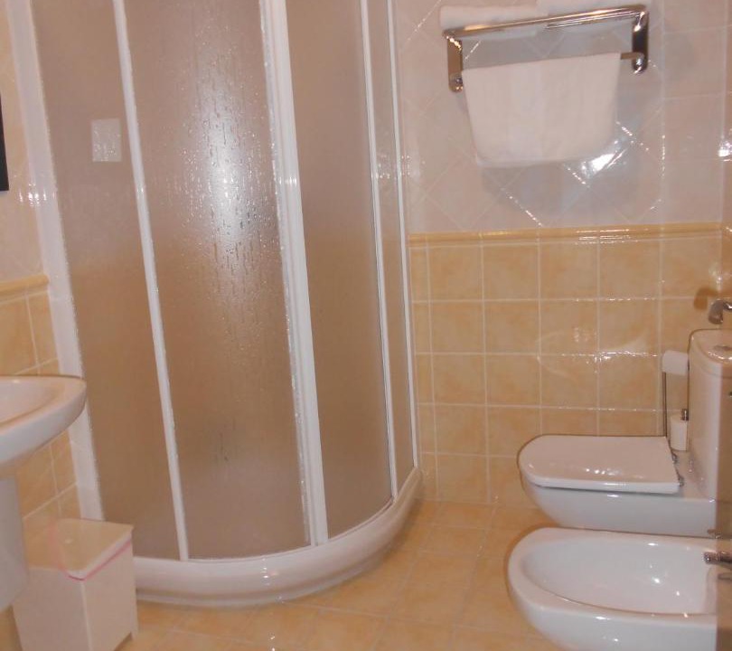 Photo of Bathroom in Hellin