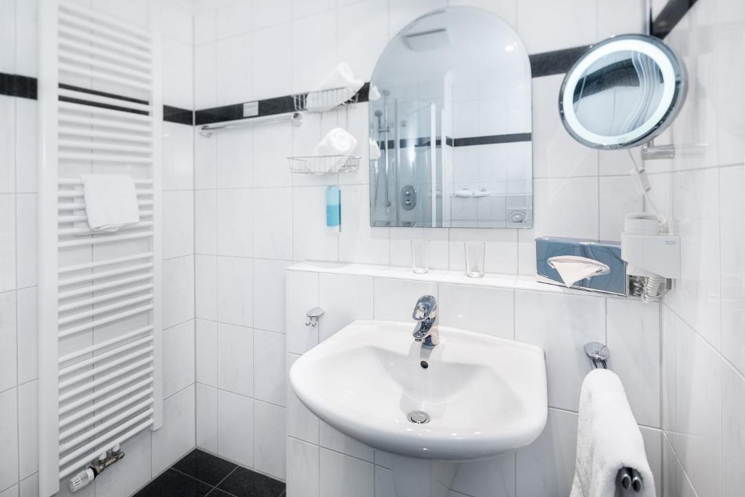 Photo of Bathroom in Heigenbruecken
