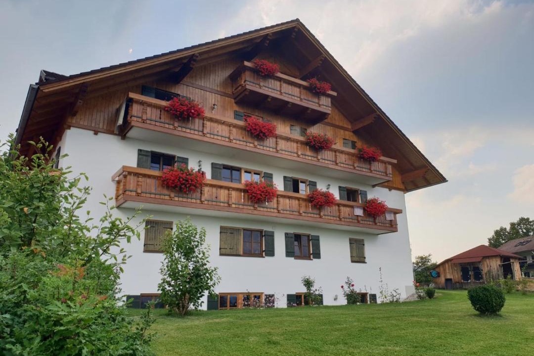Photo of Buildings in Osterreinen