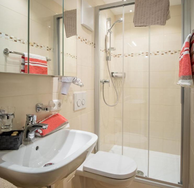 Photo of Bathroom in Kartitsch