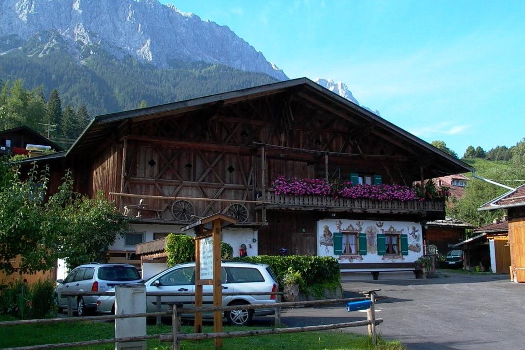 Photo of Others in Obergrainau