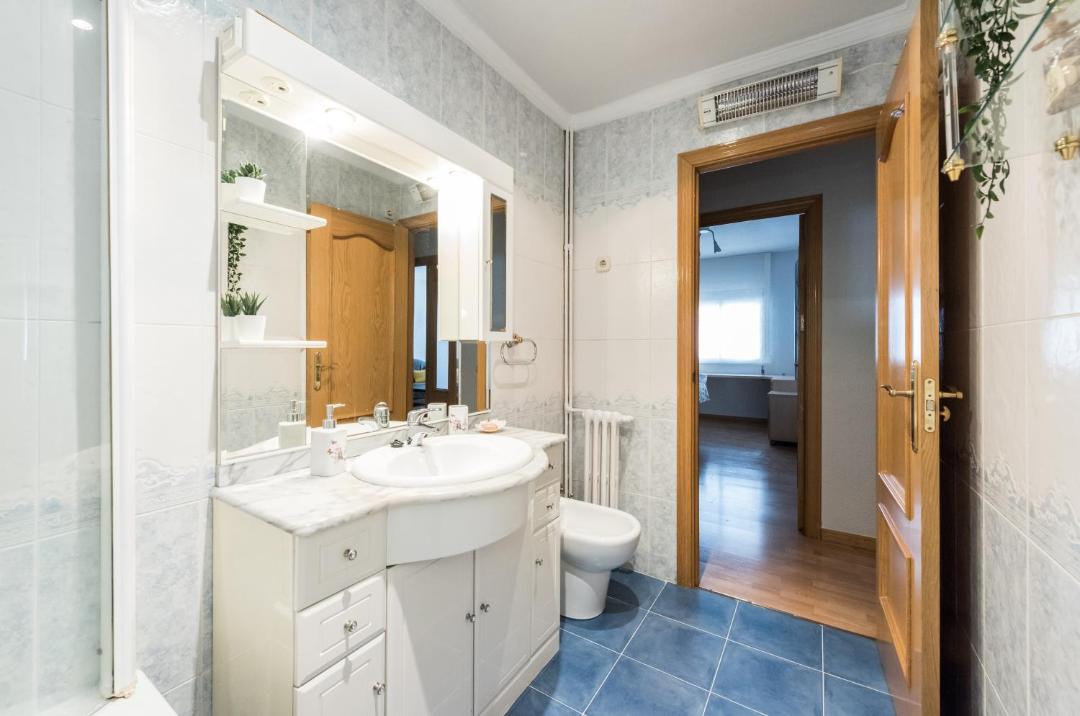 Photo of Bathroom in Ciudad Lineal