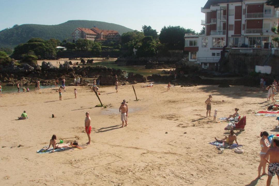 Photo of Others in Isla