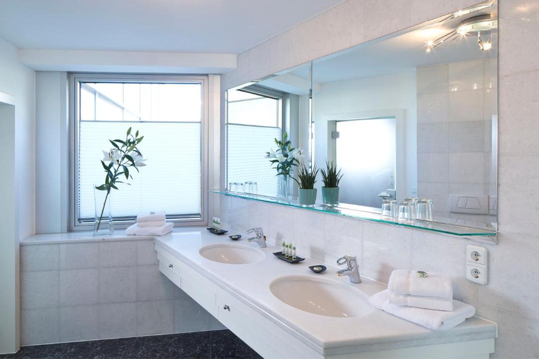Photo of Bathroom in Hoetting