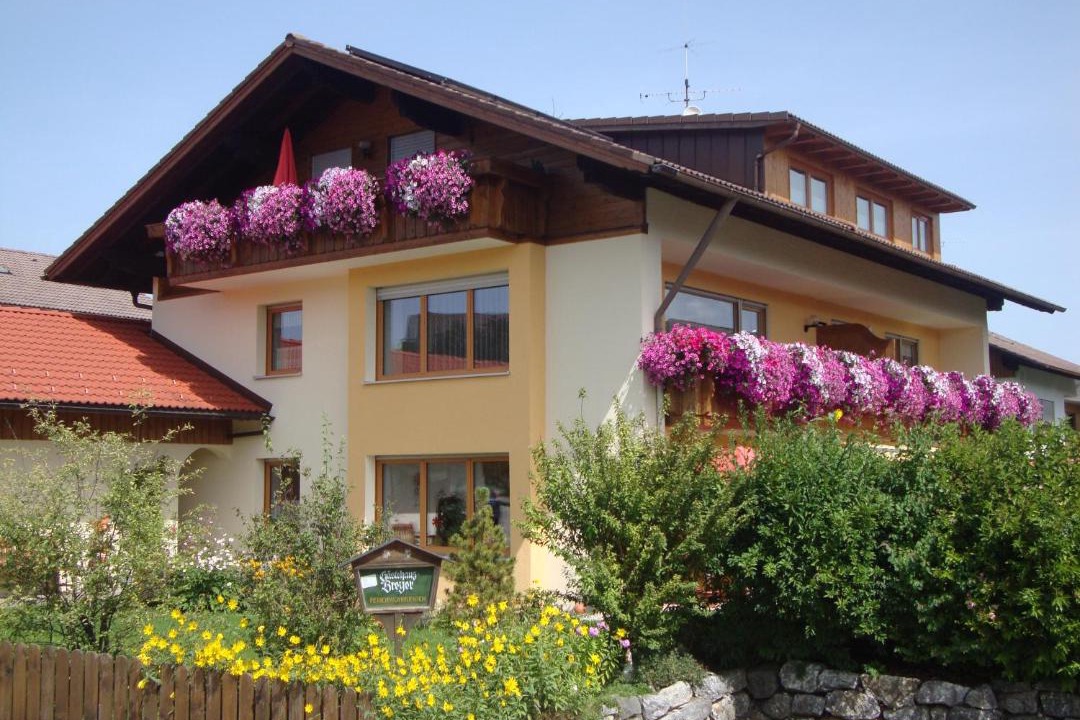 Photo of Others in Schraden