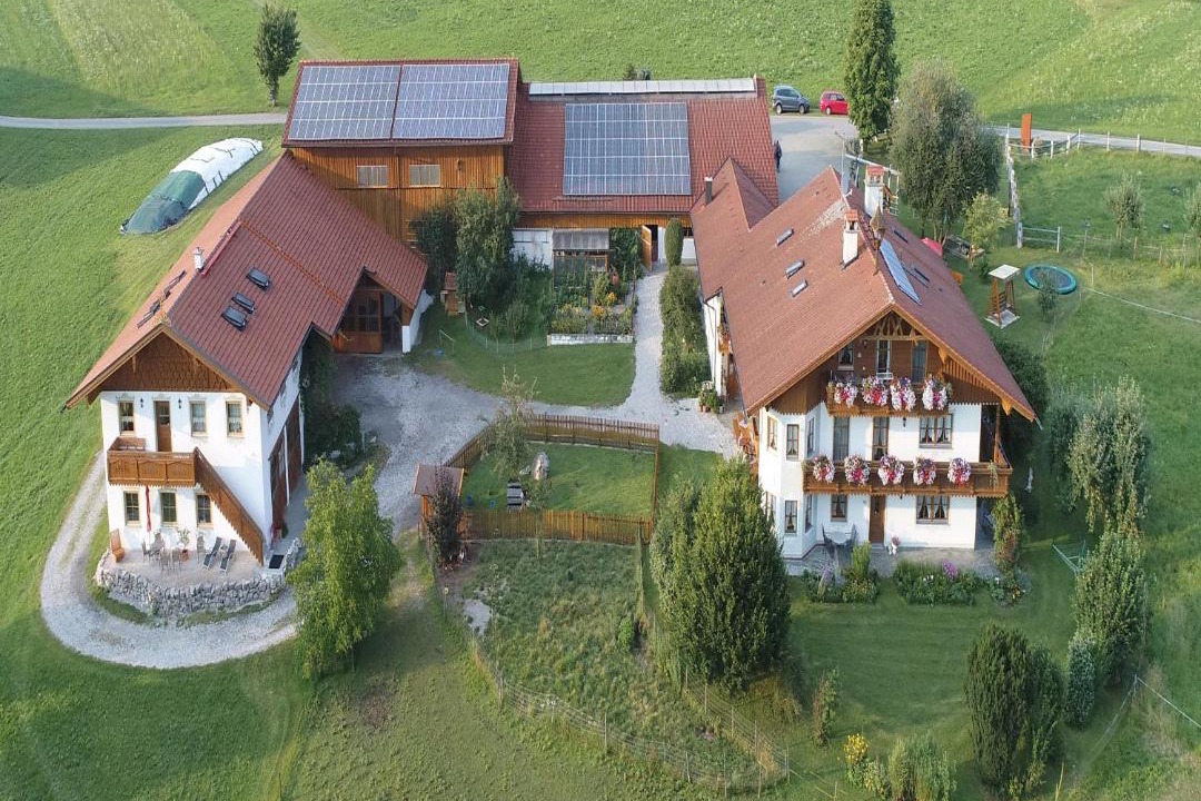 Photo of Buildings in Obersochering