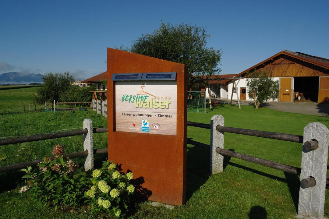 Photo of Others in Obersochering
