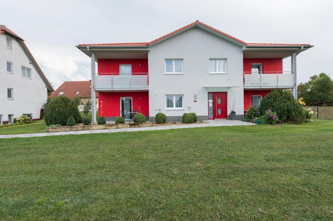 Photo of Others in Oberdachstetten