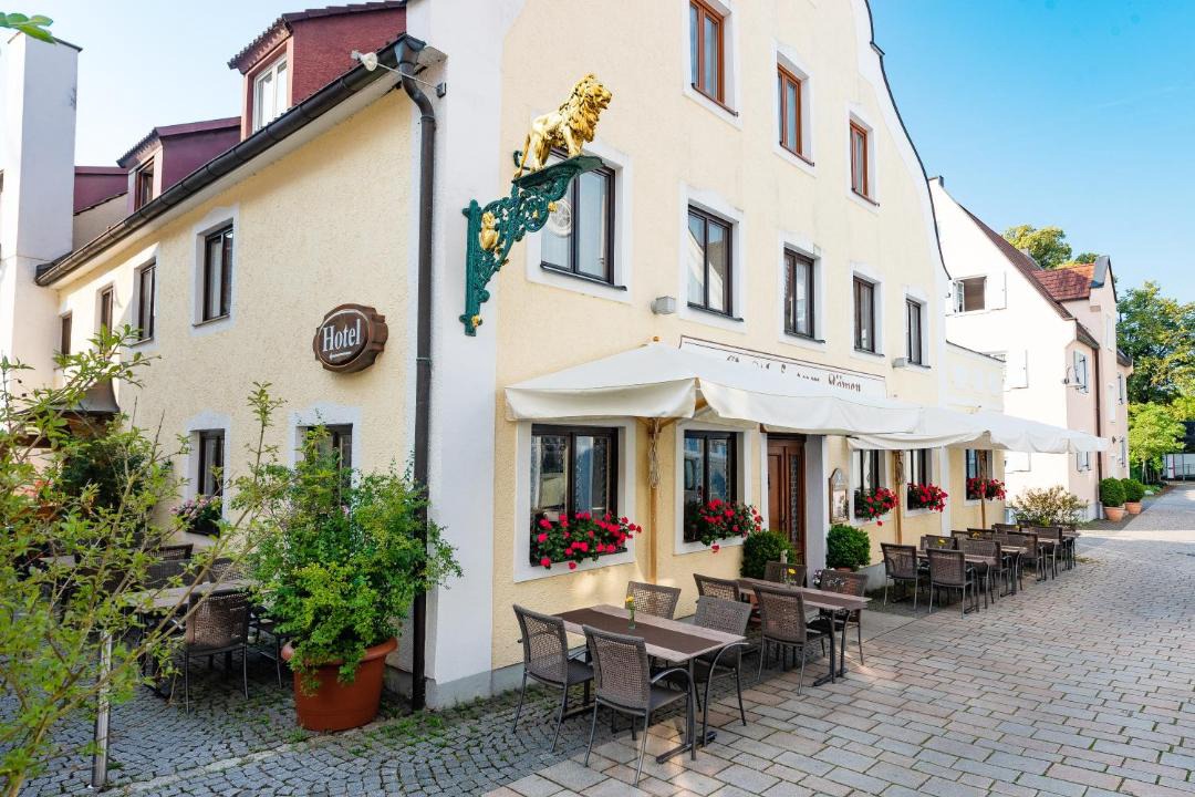 Photo of Others in Weissenhorn